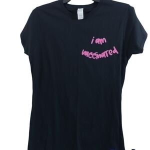 GILDAN "I AM VACCINATED" Black Tee Shirt XL